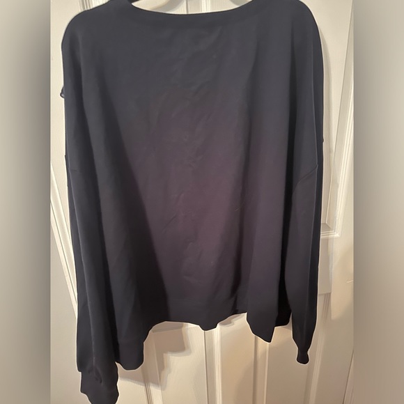 Plus size sweater - Picture 5 of 5